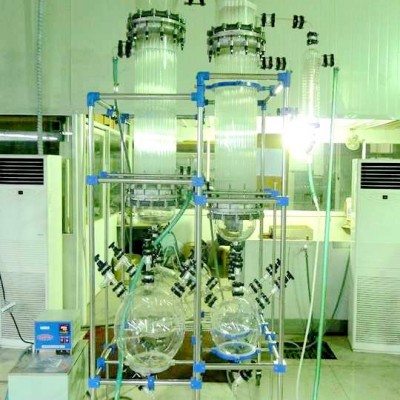 liquid formed falling film evaporator